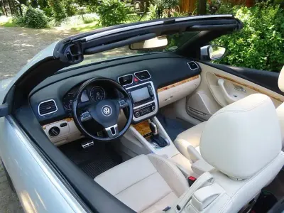 Gebraucht VW Eos Sportline 140 PS (102 kW) 2012 Silber Cabrio