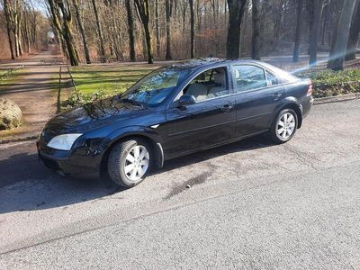 Gebraucht Ford Mondeo Trend 90 PS (66 kW) 2001 Schwarz Limousine