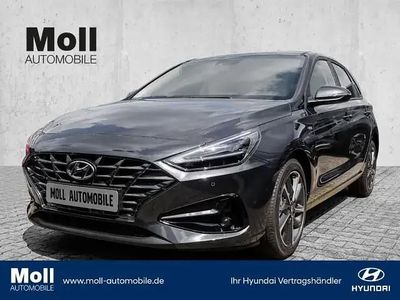 Schwarz Gebraucht 2024 Hyundai i30 Trend Limousine | 22.480 € (Fairer Preis)