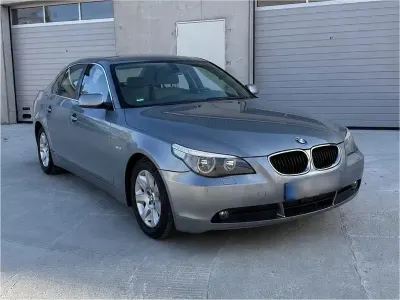 Gebraucht BMW 520 170 PS (125 kW) 2004 Grau Limousine