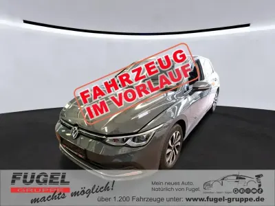 Gebraucht VW Golf VIII Active 150 PS (110 kW) 2023 Delfingrau metallic Limousine