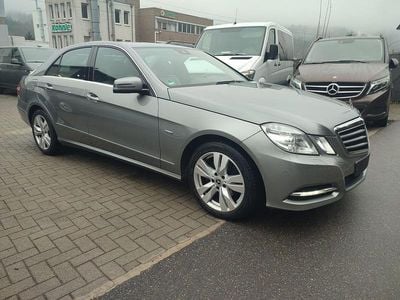 Gebraucht Mercedes E200 184 PS (135 kW) 2010 Grau Limousine