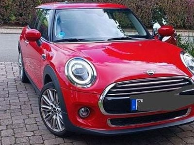 Gebraucht Mini Cooper 136 PS (100 kW) 2019 Rot Kleinwagen