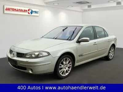 Usata Renault Laguna II Exception 135 CV (99 kW) 2006 Verde Berlina