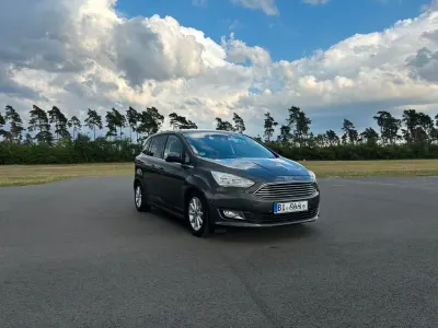 Gebraucht Ford Grand C-Max Titanium 150 PS (110 kW) 2017 Grau Van / Kleinbus