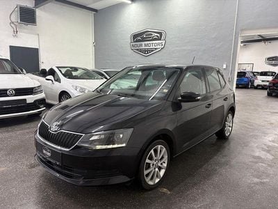 Gebraucht Skoda Fabia Ambition 60 PS (44 kW) 2015 Schwarz Limousine