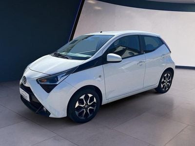 Usata Toyota Aygo Team 72 CV (52 kW) 2021 Bianco Utilitaria