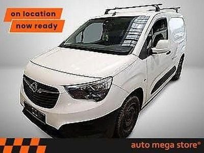 Gebraucht Opel Combo Edition 102 PS (75 kW) 2020 Weiß Van