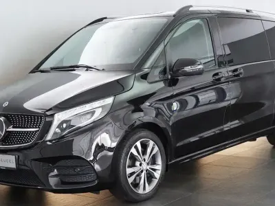 Gebraucht Mercedes V250 Avantgarde 190 PS (139 kW) 2021 Schwarz Van / Kleinbus
