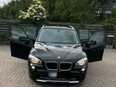 Gebraucht BMW X1 143 PS (105 kW) 2012 Schwarz SUV