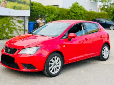 Gebraucht Seat Ibiza 104 PS (76 kW) 2014 Rot Limousine