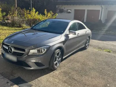 Gebraucht Mercedes CLA200 Urban 136 PS (100 kW) 2014 Grau Coupé