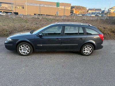 Usata Renault Laguna II 140 CV (102 kW) 2006 Grigio Station wagon