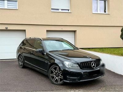 Gebraucht Mercedes C350 Avantgarde 265 PS (194 kW) 2013 Schwarz Kombi