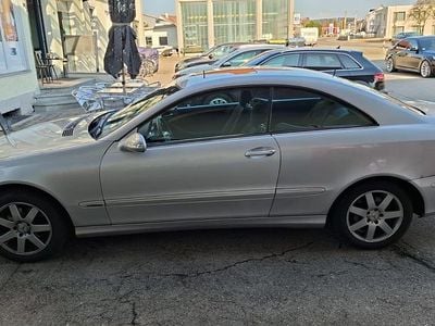 Gebraucht Mercedes CLK200 173 PS (127 kW) 2004 Silber Coupé