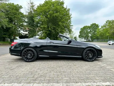 Gebraucht Mercedes E350 269 PS (197 kW) 2012 Schwarz Cabrio
