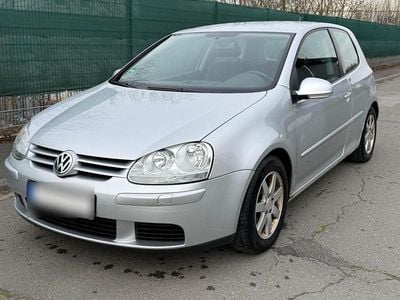 Gebraucht VW Golf IV 102 PS (75 kW) 2005 Silber Limousine