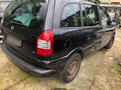 gebraucht Opel Zafira 1.8