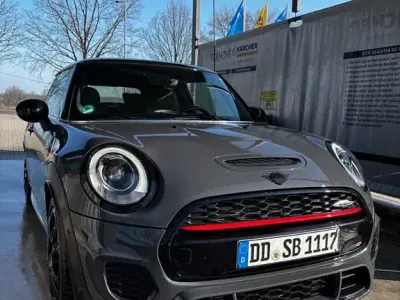 Gebraucht Mini John Cooper Works 231 PS (169 kW) 2017 Grau Kleinwagen