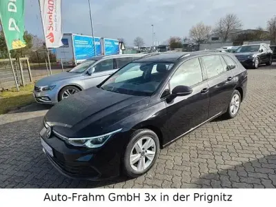 Gebraucht VW Golf VIII Life 160 PS (117 kW) 2023 Andere Kombi