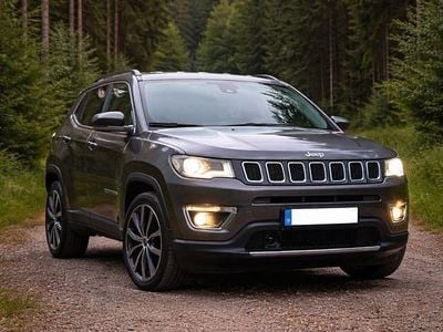 Gebraucht Jeep Compass Limited 140 PS (102 kW) 2019 Grau SUV