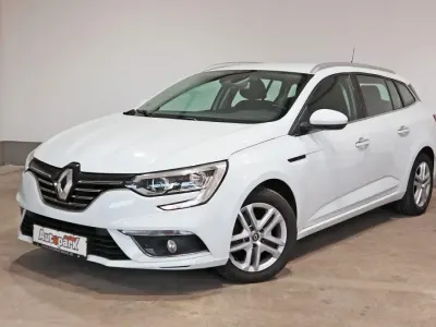 Gebraucht Renault Mégane GrandTour Business 116 PS (85 kW) 2019 Weiß Kombi