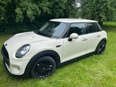 Gebraucht Mini One D 95 PS (69 kW) 2016 Weiß Kleinwagen