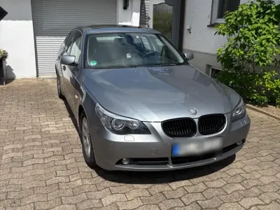 Gebraucht BMW 520 170 PS (125 kW) 2005 Silber Limousine
