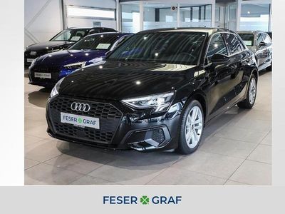 Brillantschwarz Gebraucht 2023 Audi A3 Ambiente Limousine | 23.740 € (Guter Preis)