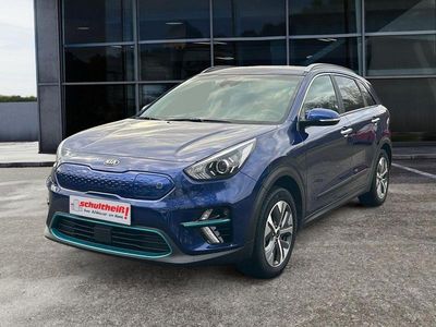 Blau Gebraucht 2021 Kia e-Niro Vision SUV | 20.975 € (Fairer Preis)