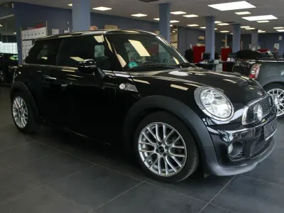 Gebraucht Mini John Cooper Works 184 PS (135 kW) 2012 Schwarz Kleinwagen