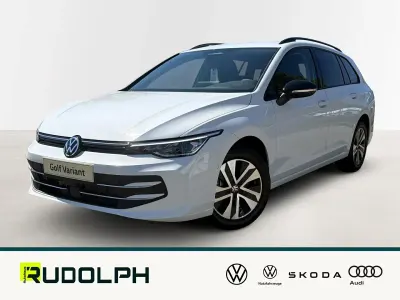 Neu VW Golf VIII 150 PS (110 kW) 2026 Pure white Kombi