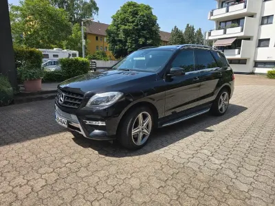 Gebraucht Mercedes ML350 AMG Edition 1 258 PS (189 kW) 2012 Schwarz SUV