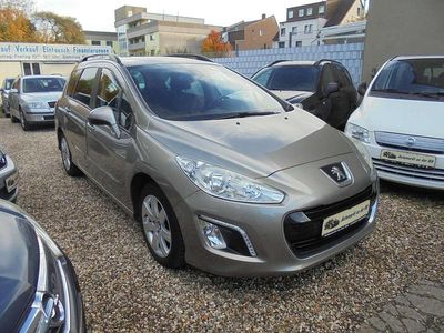 Gebraucht Peugeot 308 Active 111 PS (81 kW) 2011 Vapor grey Kombi