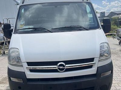 Second-hand Opel Movano 114 CP (83 kW) 2004 Alb Berlinǎ