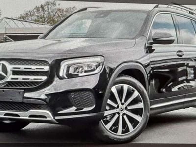 Mercedes GLB200
