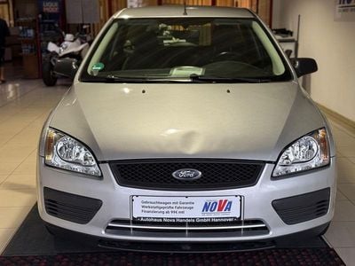 Second-hand Ford Focus Fun X 80 CP (58 kW) 2006 Argintiu Break