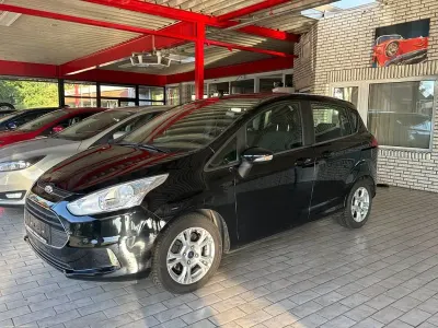 Gebraucht Ford B-MAX Titanium 140 PS (102 kW) 2016 Schwarz Van / Kleinbus