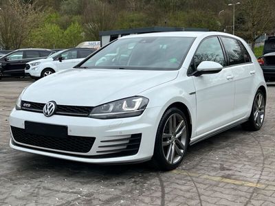 gebraucht VW Golf VII GTD 2.0 TDI DSG 184PS