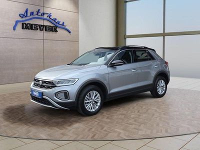 Gebraucht VW T-Roc Life 116 PS (85 kW) 2025 Pyritsilber metallic / schwarz (metallic) SUV