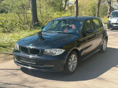 Używany BMW 116 Sport Line 116 KM (85 kW) 2007 Czarny Hatchback