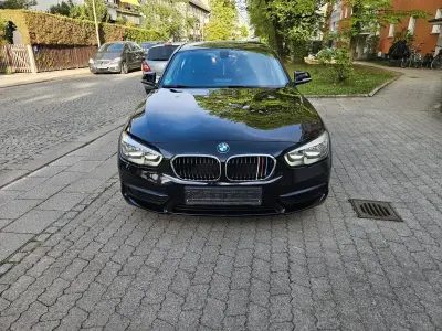 Gebraucht BMW 118 136 PS (100 kW) 2018 Schwarz Kleinwagen