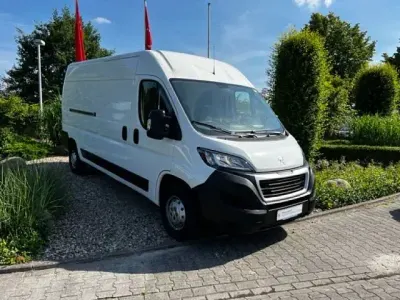 Gebraucht Peugeot Boxer Premium 140 PS (102 kW) 2021 Van