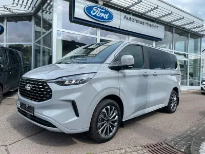 Neu Ford Tourneo Custom Titanium 170 PS (125 kW) 2026 Grau Van