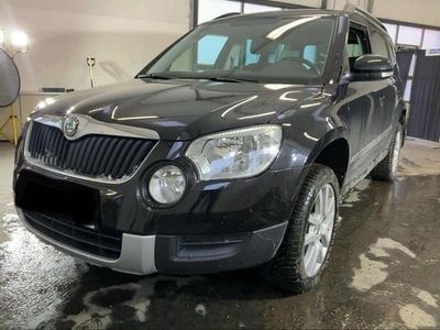 Schwarzmagic perleffekt Gebraucht 2012 Skoda Yeti Elegance SUV | 11.390 € (Teuer)