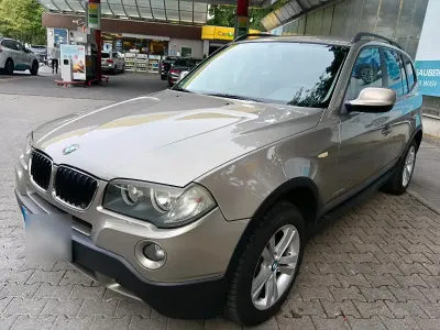 Gebraucht BMW X3 143 PS (105 kW) 2009 Gold SUV