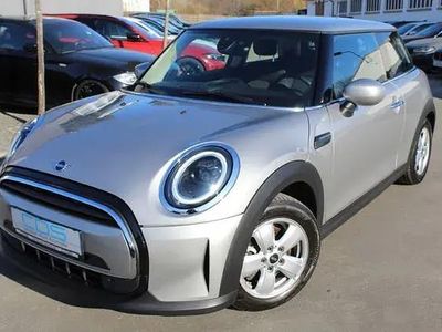 Usata Mini Cooper Essential 136 CV (100 kW) 2023 Argento Utilitaria