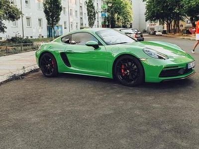 Porsche Cayman GTS