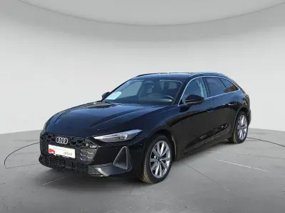 Gebraucht Audi A5 Sport 204 PS (150 kW) 2025 Mythosschwarz metallic Kombi