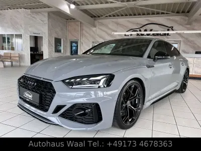 Używany Audi RS5 Sportback Competition 450 KM (330 kW) 2024 Szary Sedan/Limuzyna